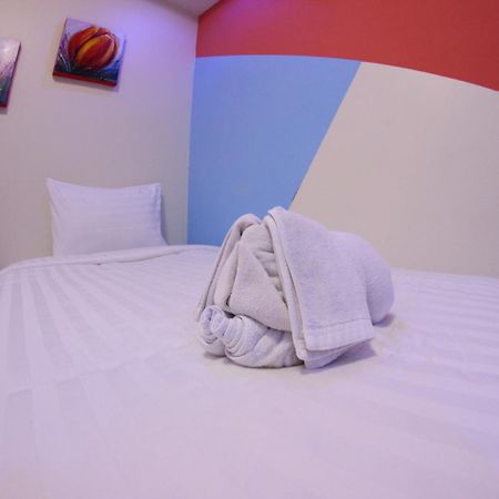 Tulip Inn Patong Extérieur photo