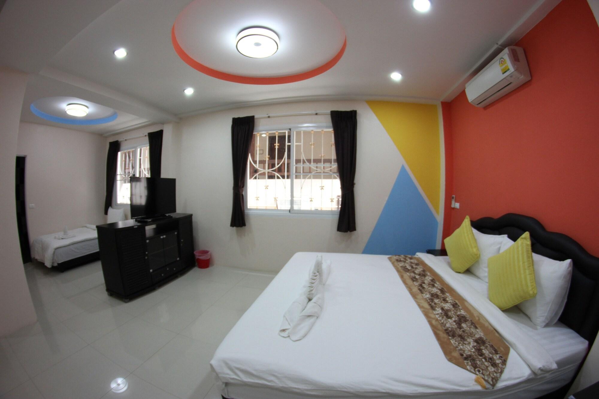 Tulip Inn Patong Extérieur photo