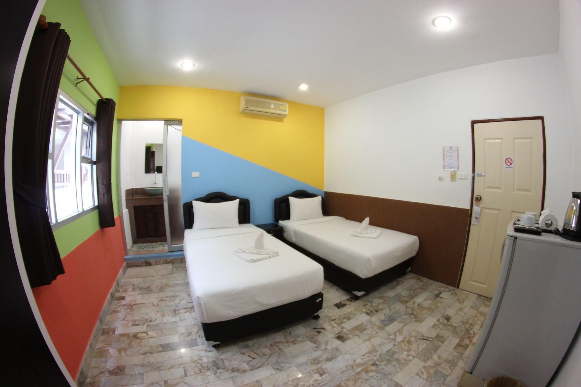 Tulip Inn Patong Extérieur photo