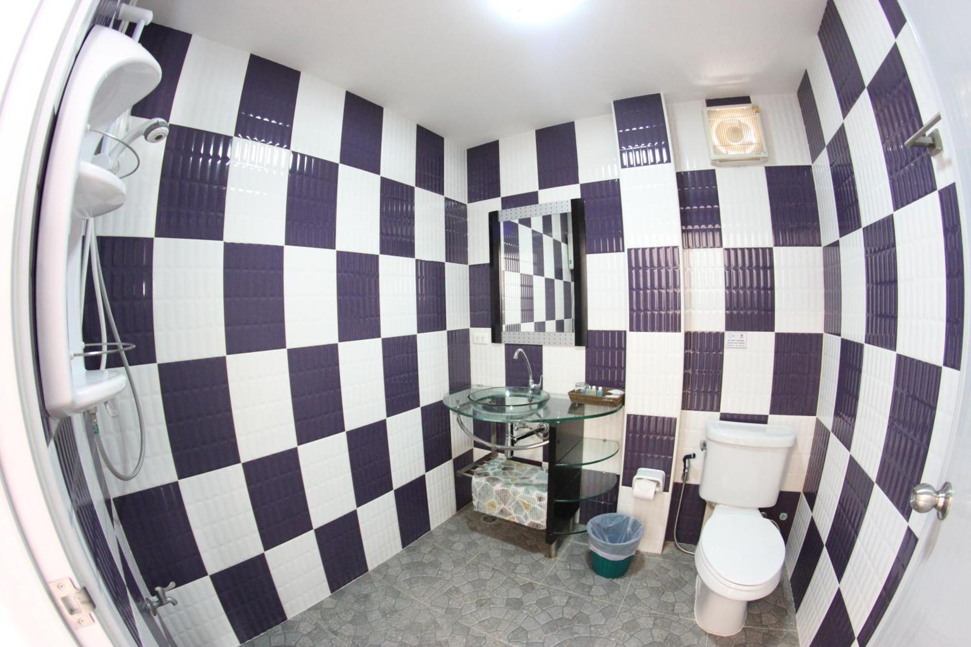 Tulip Inn Patong Extérieur photo