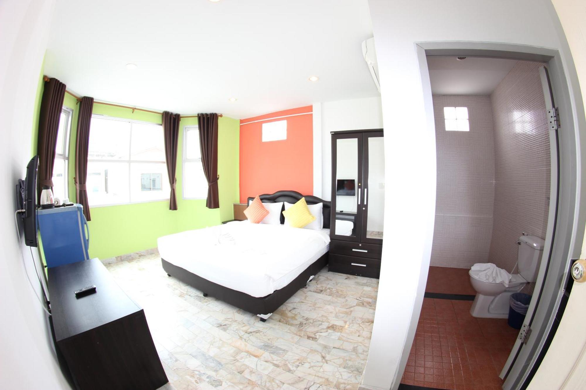 Tulip Inn Patong Extérieur photo