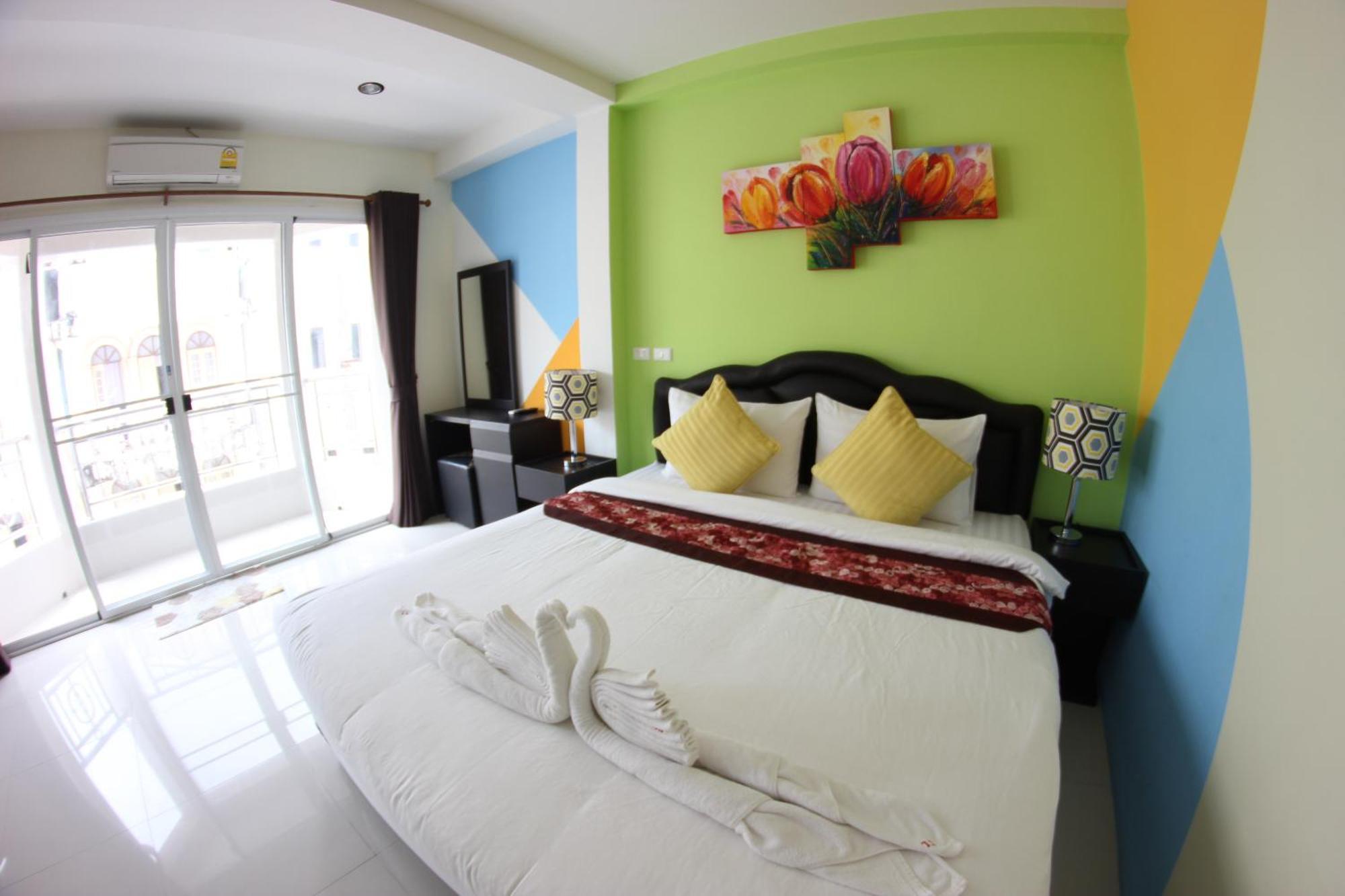 Tulip Inn Patong Extérieur photo