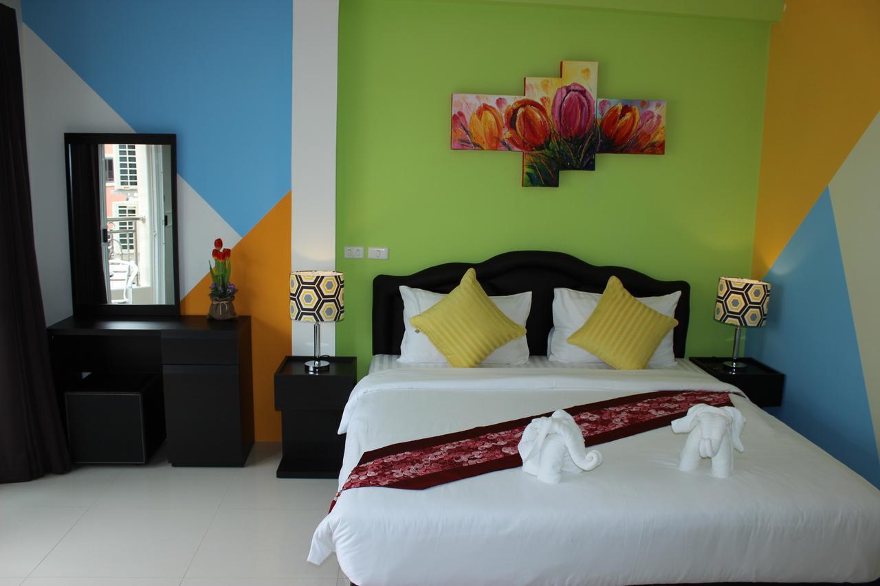 Tulip Inn Patong Extérieur photo